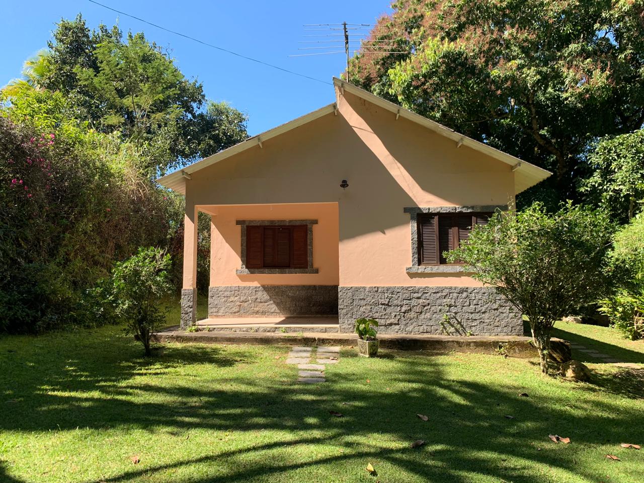 TERRENO COM 01 CASA - 3090m²- VÁRZEA DAS MOÇAS